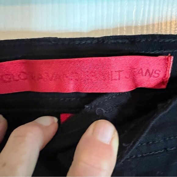 NWT Gloria Vanderbilt Black Classic Fit Tapered Leg Stretch Jean Size‎ 18 Short - Picture 10 of 12